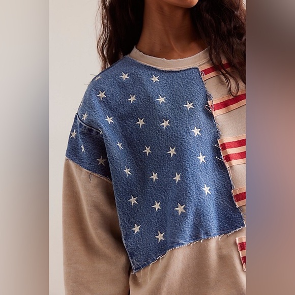 Tricia Fix American Flag Sweater NEW WITH TAGS! - Picture 2 of 6